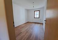 2-Zimmer Wohnung mit Loggia!