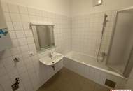 Charmante 3,5-Zimmer-Altbauwohnung mit separater Küche in der Porzellangasse