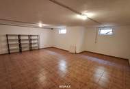 Charmantes Reihenhaus mit Gartenidylle und Balkon in Kapelln zur Miete