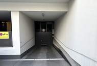 geräumige 2-Zimmer Dachgeschosswohnung mit großer Terrasse und en suite Badezimmer- ab sofort verfügbar