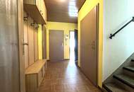 ***Idyllisches Ein- bis Zweifamilienhaus – Natur pur und sofort beziehbar !***