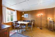 Haus mit wunderbarem Ausblick auf 1.635 m² Grund