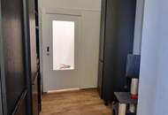 Stilvolle 3-Zimmer-Altbauwohnung mit Balkon in zentraler Lage