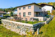Großzügig. Modern. Vielseitig. - Modernes Familienhaus mit separater Wohneinheit