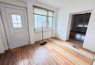 Sanierungsbedürftiges Wohnhaus mit 1.375 m² großem Grundstück in Schachendorf!