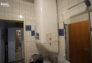 Neuwertige 2-Zimmer-Wohnung mit Balkon &amp; Stellplatz - Top Preis!