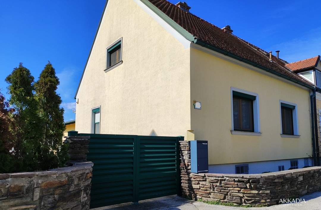 Einfamilienhaus mit zwei getrennten Wohneinheiten in Lichtenwörth