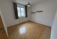 Attraktive 4-Zimmer-Wohnung mit Loggia &amp; Tiefgaragenplatz