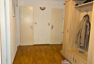 Grün, ruhig, modern und super hell – Die ideale Familienwohnung!!