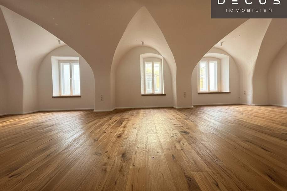 | ATTRAKTIVE BÜROFLÄCHE | 1. OG | ca. 90m² | VIELSEITIG NUTZBAR | 1 OFFENER BÜRORAUM & TEEKÜCHE | INNENSTADTLAGE | NÄHE HAUPTPLATZ & FÄRBERPLATZ, Gewerbeobjekt-miete, 1.106,35,€, 8010 Graz(Stadt)