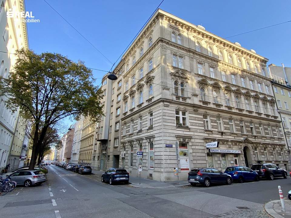 Altbau Baujahr 1906, Eckwohnung ca. 114 m²