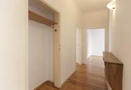 Charmante Drei-Zimmer-Wohnung mit Balkon nächst Albertina