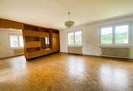 Freistehender Bungalow auf großem Grundstück!