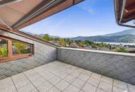 Panorama-Loge: Penthouse mit Seeblick in Seeboden. Carport. Neuwertig.