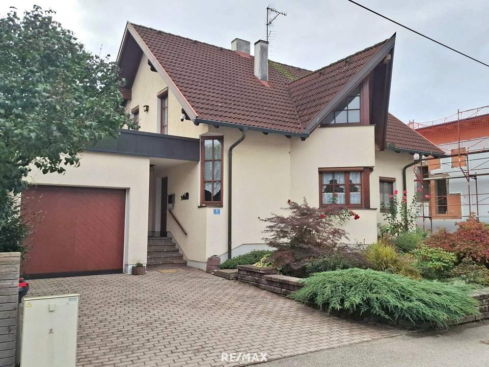 Attraktives Wohnhaus in gefragter Lage von Ried im Innkreis!