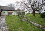 Kleines Landhaus mit großem Garten – ein Ort für Ihre Wohnträume