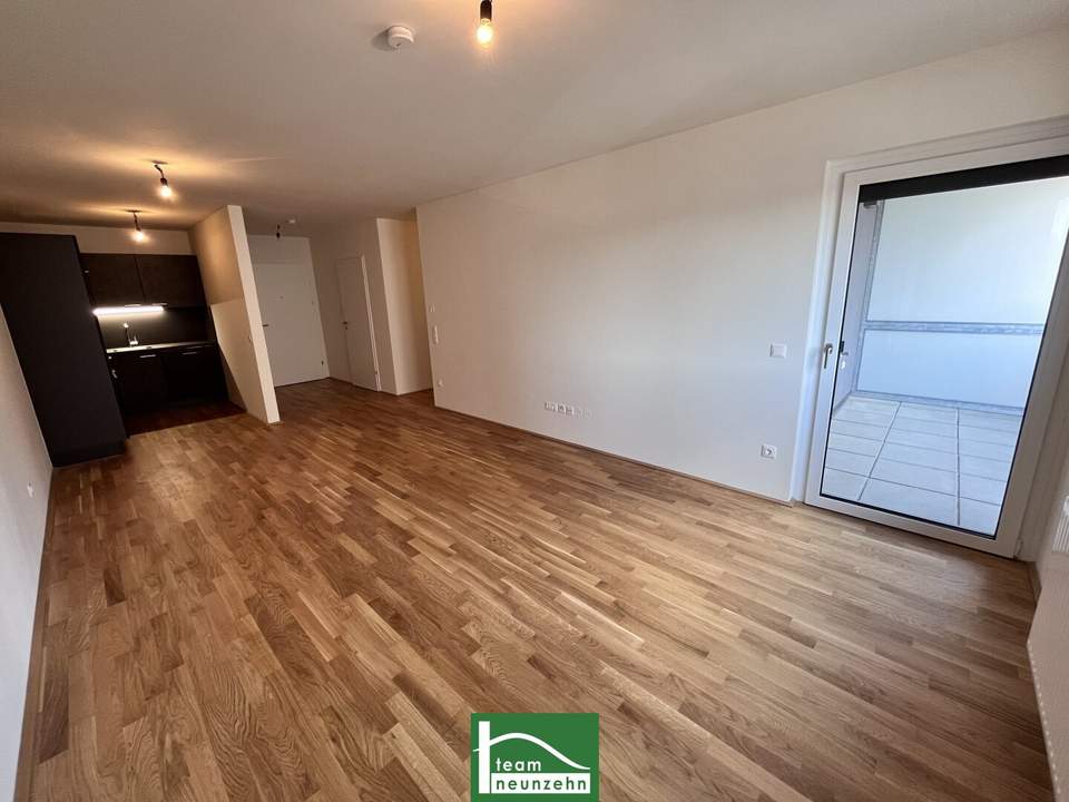 Geräumige 2-Zimmer Wohnung inkl. Einbauküche und Freifläche - ab sofort verfügbar!