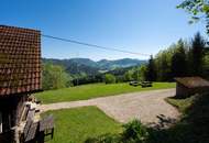 Ihr Rückzugsort in den Bergen – gepflegte Ferienhütte mit traumhaftem Panoramablick!