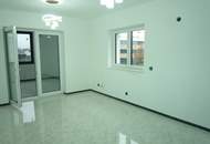 Großzügige Linke Seite Doppelhaushälfte 4a mit 2 Wohnungen in sonniger Ruhelage!