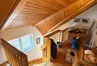 Landsitz in unmittelbarer Nähe zu Steyr mit großem Garten, Pool, Doppelgarage und Carport