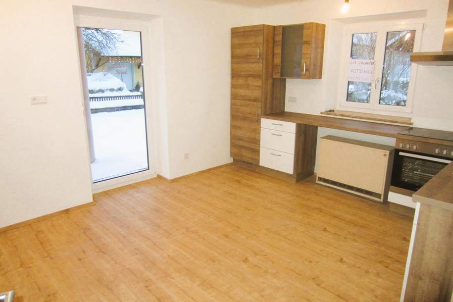 Helle 2-Zimmer-Garten-Wohnung in zentraler Lage von Lamprechtshausen, Wohnung-miete, 898,00,€, 5112 Salzburg-Umgebung