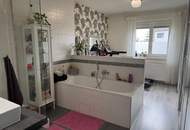 "Gepflegte Doppelhaushälfte mit Garage!"