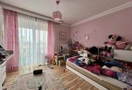 Raum für Großes – Einfamilienhaus mit Pool und Garten in grüner Höhenlage über Villach