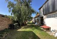 "Einfamilienhaus mit großem Grundstück in Schrattenberg"
