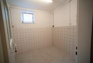 Großzügige 2-Zimmer Wohnung mit Balkon und Dachboden