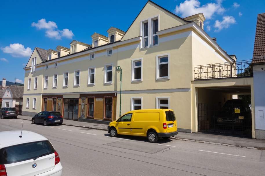 NEUERRICHTUNG VON GESCHÄFTSLOKAL, BÜRO, ORDINATION!, Gewerbeobjekt-miete, 1.365,00,€, 2870 Neunkirchen