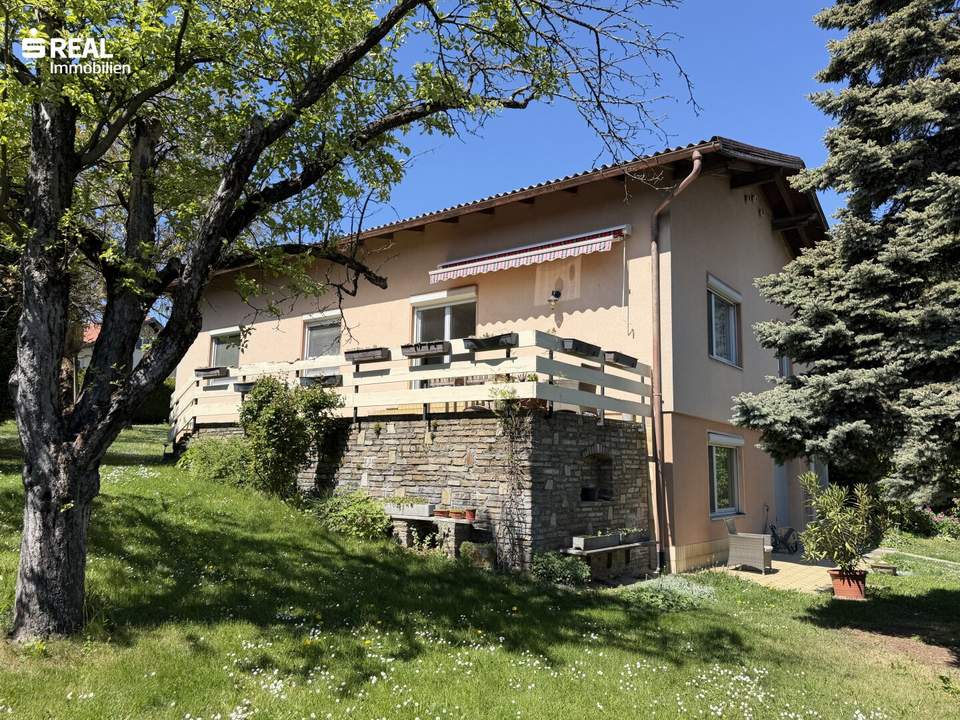 Charmantes Einfamilienhaus mit großem Garten und viel Potenzial