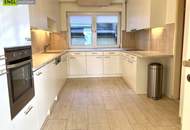 Beste Adresse! Helle Maisonette Wohnung mit Balkon, Wintergarten und Terrasse mit Blick zum Stephansdom