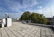Großzügige Dachterrasse in zentraler Lage