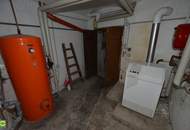 CHRISTOPH CHROMECEK IMMOBILIEN - PERCHTOLDSDORF - Ruhig gelegener und ausbaufähiger Altbau auf Eigengrund!