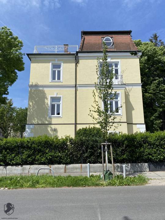 Repräsentative Stadtvilla in Hietzing – Perfekt für Wohnen & Arbeiten