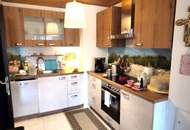 Single - Wohnung mit Loggia in herrlich grüner Lage mit sonnigem Gartenblick