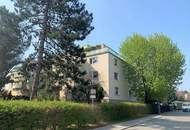 NEUBAUMIETE IN GRÜNLAGE MIT SONNENLOGGIA UND GARAGENPLATZ