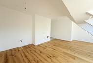 Schöne 3-Zimmer Dachgeschosswohnung in absoluter Ruhelage