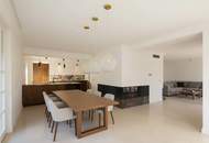 Generalsaniertes Einfamilienhaus in herrlicher Gartenlandschaft mit Pool