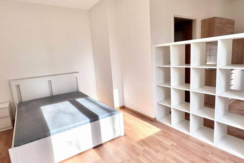 | MÖBLIERTE &amp; HELLE KLEINWOHNUNG | 1 ZIMMER inkl. MINI-KÜCHE | 2. OBERGESCHOSS | CA. 27m², Wohnung-kauf, 99.950,€, 8052 Graz(Stadt)