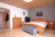 Mehrfamilienhaus mit Pool, Garage und Garten zu verkaufen