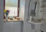 Wunderschöner Dreikanthof in Ruhelage mit Reithalle