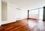 Exklusive 130 m² Dachgeschosswohnung mit Terrasse, Dachterrasse und atemberaubendem Blick auf den Stephansdom