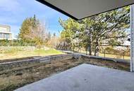 Eleganz trifft modernen Wohnkomfort: Exklusive lichtdurchflutete Doppelhaushälfte - attraktive Lage