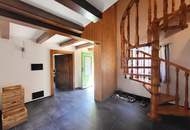 Charmantes Holzhaus mit Potenzial in ländlicher Lage