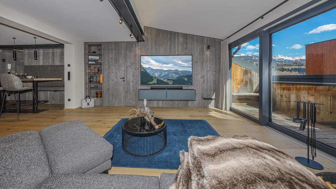 Exklusive Dachgeschosswohnung in Zentrumslage