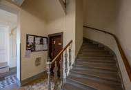 ++NEU++3 Zimmer Altbauwohnung (sanierungsbedürftig) - großes Umbau-Potenzial