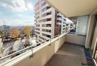 Helle 2-Zimmerwohnung mit Balkon!