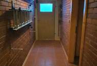 Seehaus auf Pachtgrund am privaten Neudörfler Badesee