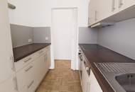 Helle 44m² Dachgeschosswohnung | ruhiger Hoftrakt | 2-Zimmer möglich | Westbahnhofnähe | vermietet bis 03/27 | freier Mietzins | 3,01% KP-Rendite